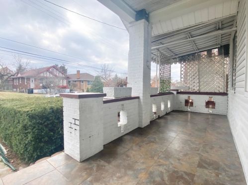 1910 Dalewood Pl, Cincinnati OH  45237-6020 exterior