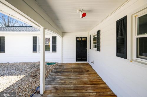 2917 Birchtree Ln, Silver Spring, MD 20906-3032