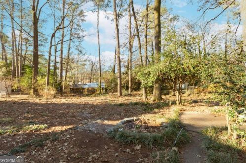 4330 Hickory Wood Ln, Atlanta GA  30360-2620 exterior