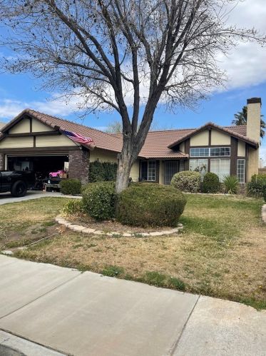 1131 Lisa Ct, Lancaster, CA 93535-4876