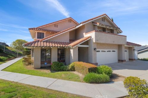 11656 Grand Terrace Ct, Colton, CA 92313-4946