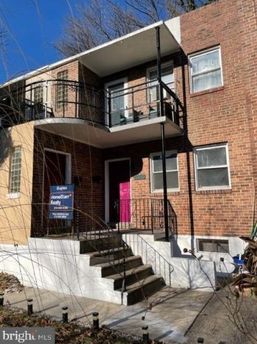 6312 10th St, Philadelphia PA 19141-3804 exterior