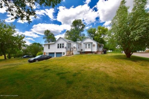 103 Oak Ave, Taylor, ND 58656-7108