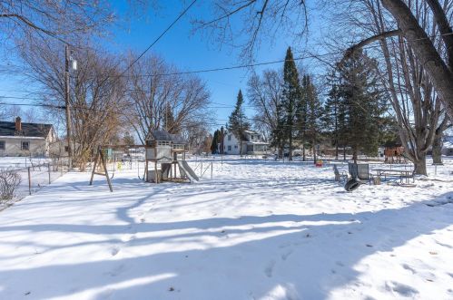 2174 Desoto St, Saint Paul MN  55117-1830 exterior