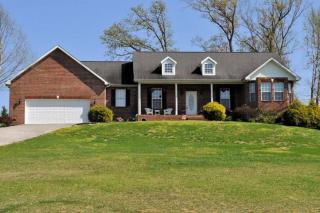 1420 Foxfire Cir, Seymour, TN 37865-3176