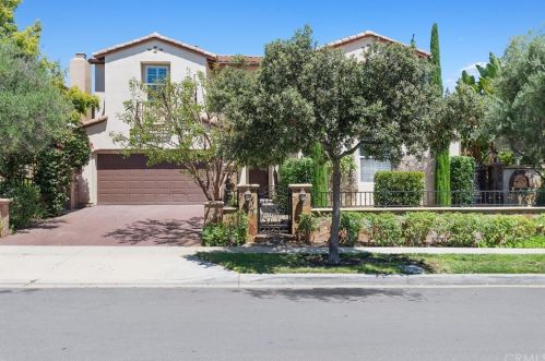 105 Bottlebrush, Irvine CA  92603-0688 exterior