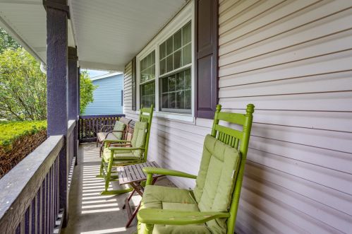 1036 Cheltenham Rd, Elk Grove Vlg, IL 60007-3401