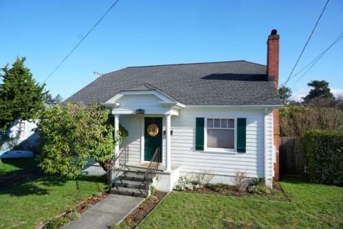1745 K St, Eureka, CA 95501-2663