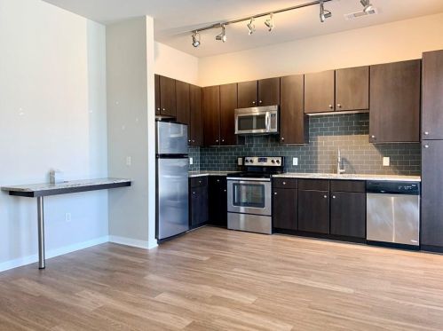 1900 Barton Springs Rd, Austin, TX 78704-1559