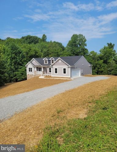 17117 Arrow Point Dr, Madison Mills, VA