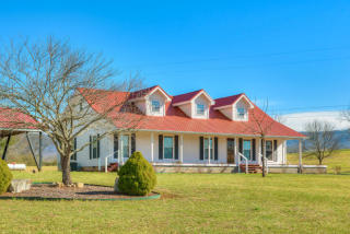 94 Windy Hill Ln, Dunlap, TN 37327-8903