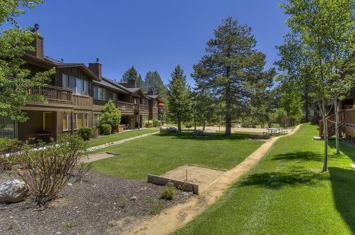10890 Cinnabar Way, Truckee, CA 96161-2338
