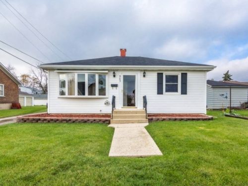 507 Market St, Joliet, IL 60436-2171