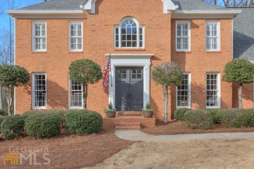 1050 Willeo Ct, Marietta, GA 30068-1549