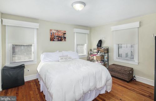 131 Colonial Ave, Haddonfield NJ 08033-1503 exterior