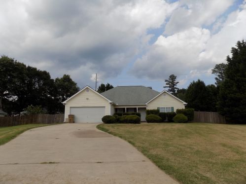 152 Brookhaven Ln, Mcdonough, GA 30253-5584