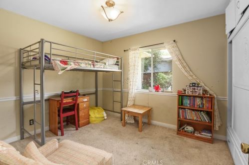 1995 Rincon Ave, Riverside CA  92506-1629 exterior