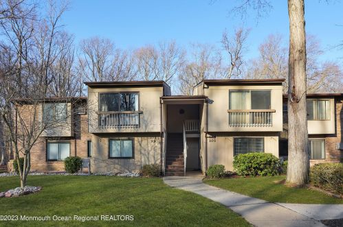 65 Lexington Ct, Tinton Falls NJ  07701-5466 exterior