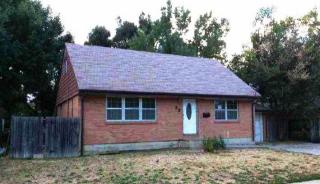 33 Anniversary Ln, Longmont, CO 80501-2807