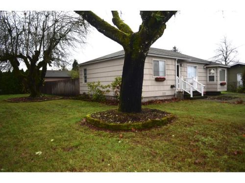 3735 Oregon Ave, Springfield OR  97478-6461 exterior