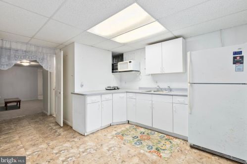 4 Locksley Ct, Silver Spring MD 20904-6321 exterior