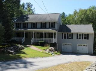 145 Main St, Atkinson, NH 03811-2261