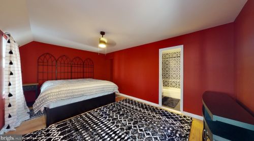 400 Cardinal Dr, Rio WV  26755-6048 exterior