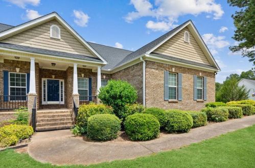 111 Dockside Dr, Jackson, GA 30233-3832
