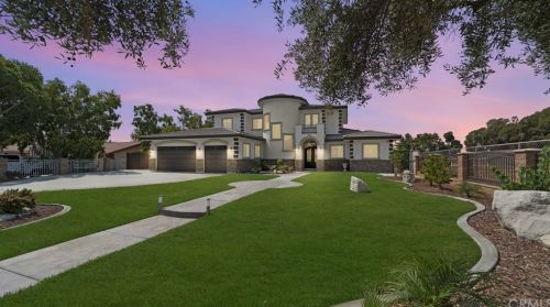 961 Bohnert Ave, Rialto, CA 92377-8211