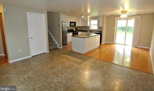 908 Cambridge Ave, Aberdeen MD  21001-3570 exterior