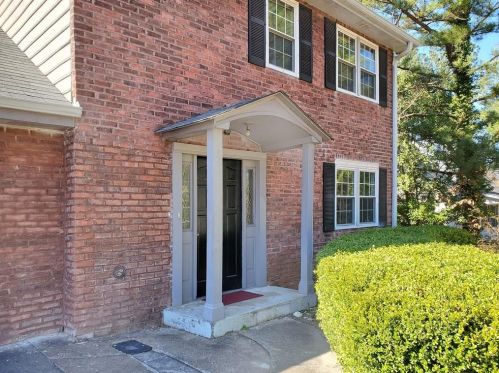 2808 Pine Meadow Dr, Marietta GA  30066-5624 exterior
