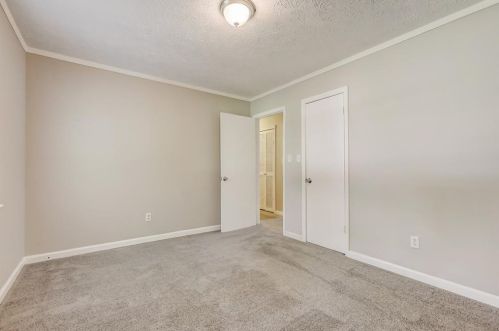 1586 Flat Rock Rd, Stockbridge GA  30281-2034 exterior