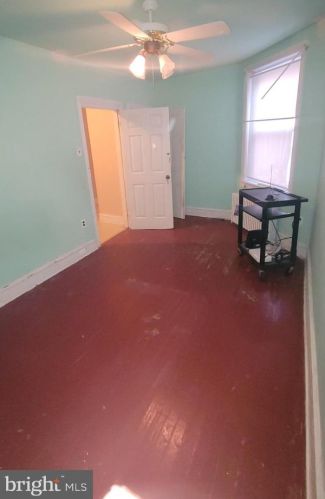 615 61 St, Philadelphia PA 19142-3514 exterior