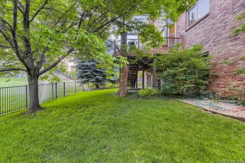 6317 Jamaica Ct, Englewood CO 80111-6628 exterior