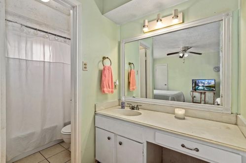 1611 Cantrell, Conroe TX  77301-4008 exterior