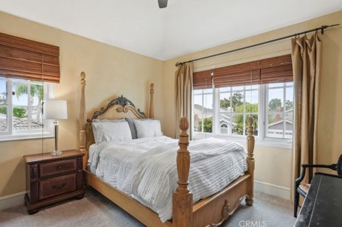 43 Sandpiper, Irvine CA  92604-3646 exterior