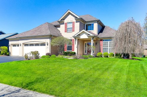 2413 Brookridge Dr, Plainfield, IL 60586-8485