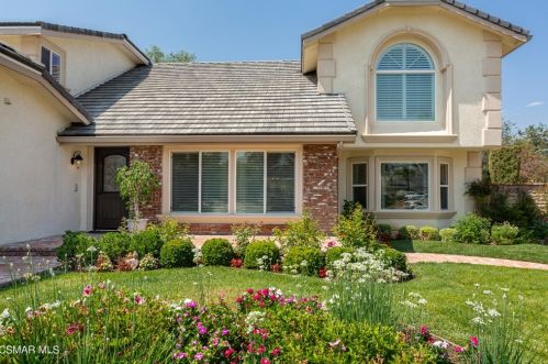 587 Valley Gate Rd, Simi Valley, CA 93065-5353