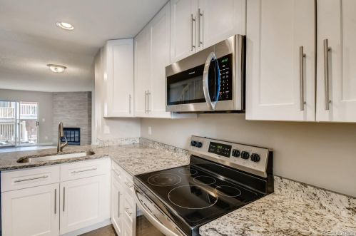 11991 Frd Dr, Aurora CO 80012-3282 exterior