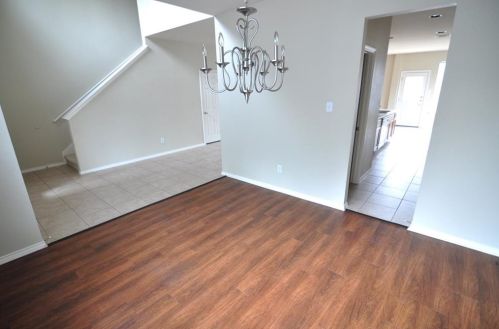 118 Invierno St, Uhland TX  78640-5498 exterior