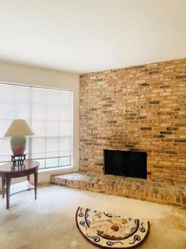 6564 Chicory Ct, Dallas, TX 75214-1629