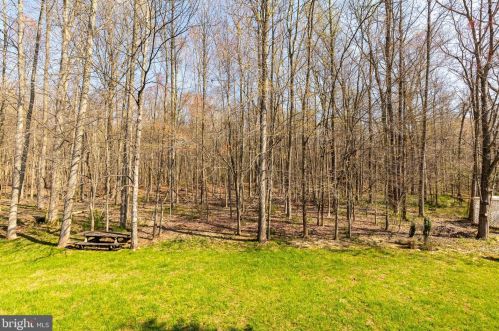 579 Windsong Dr, Aberdeen MD  21001-1809 exterior
