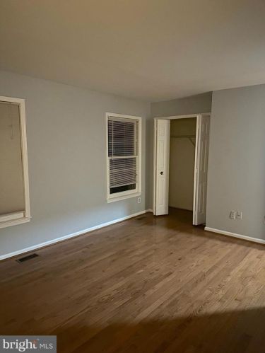 9030 Armendown Dr, Springfield VA  22152-2140 exterior