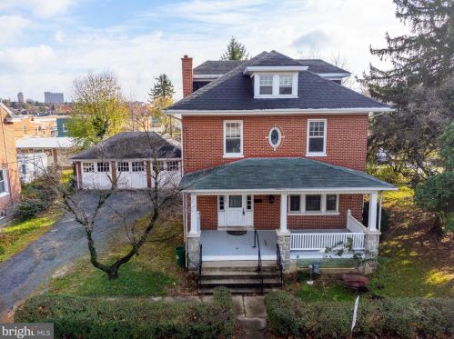 335 Ruby St, Lancaster PA  17603-5165 exterior