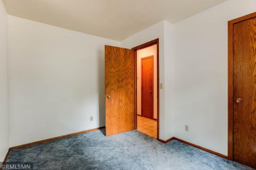1260 Clarence St, Saint Paul MN  55106-2062 exterior