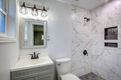 1426 Gillette St, Dallas TX  75217-1210 exterior