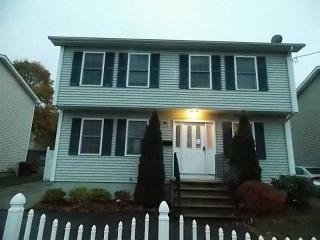 940 Mineral Spring Ave, Pawtucket, RI 02860-3324