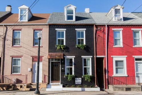21 James St, Lancaster, PA 17602-4907