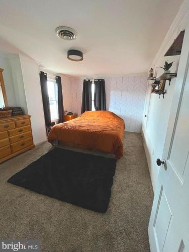 15802 Clear Spring Rd, Williamsport MD  21795-1007 exterior