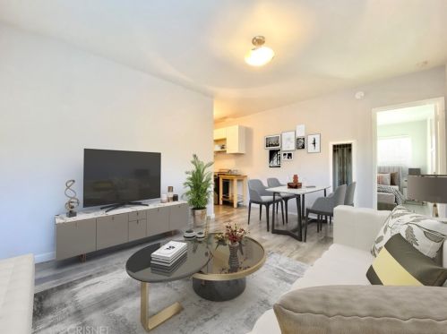 354 Elk Ave, Glendale CA  91204-1668 exterior